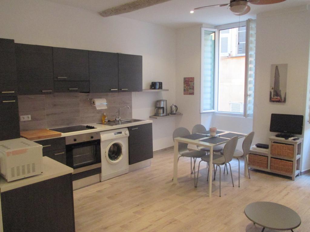 Old Town Sea Side Apartment Nizza